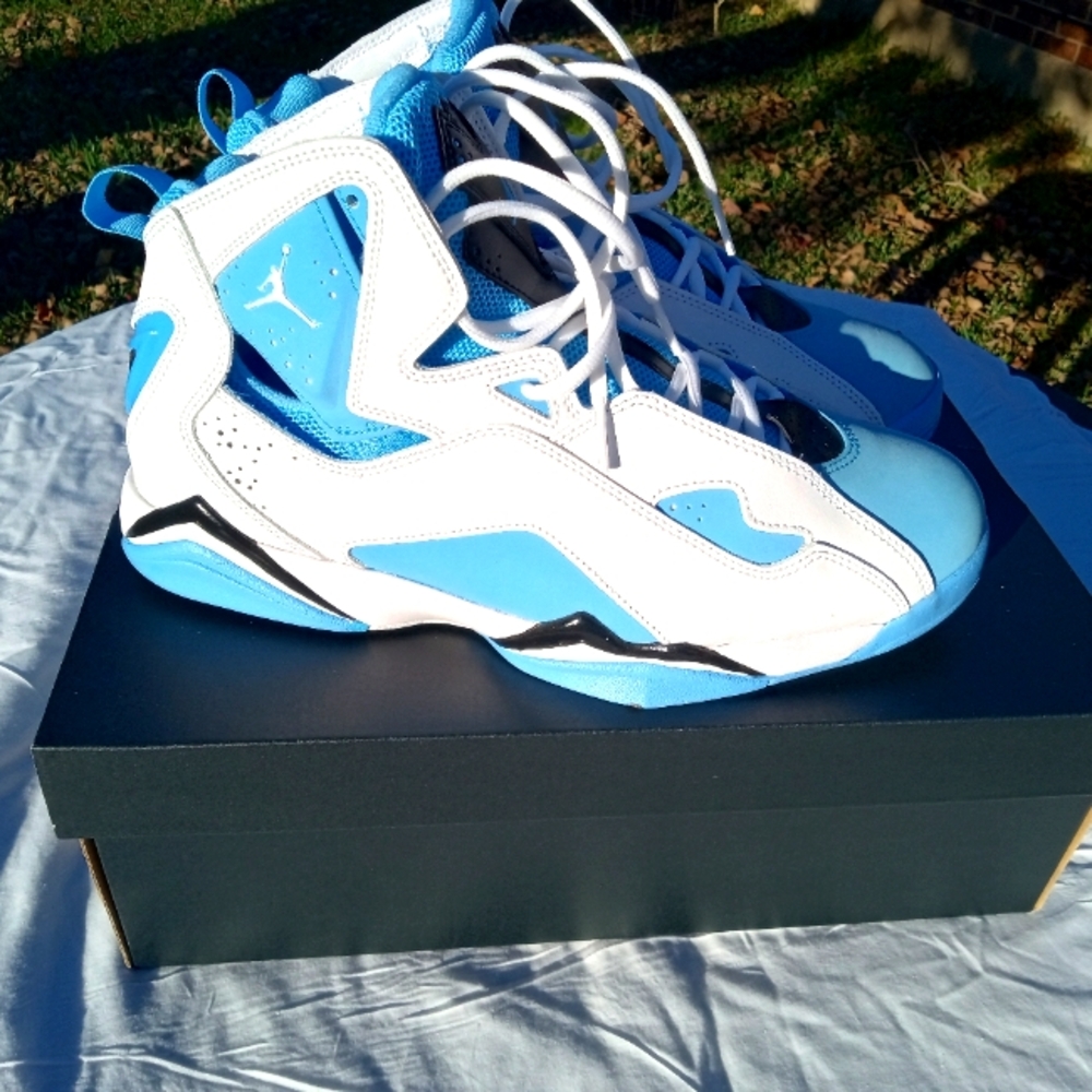 Air Jordan True Flight